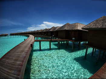 Maldives, South Male Atoll, Olhuveli Beach & Spa Resort